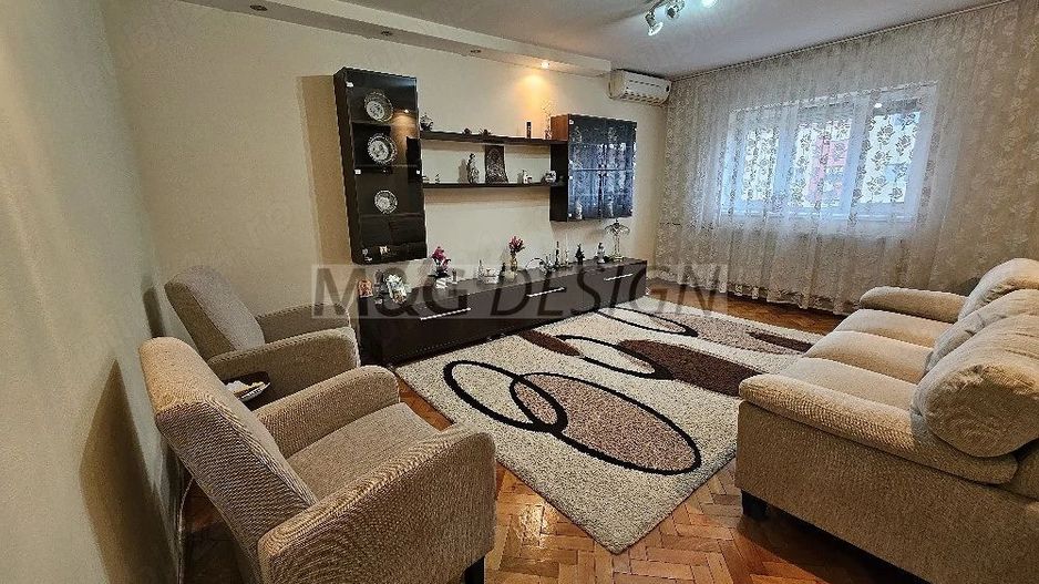 Apartament 3 camere Soarelui - Poză 1