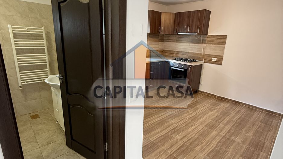 ​Vilă superbă de închiriat în Corbeanca (Sat Stratu) – Curte generoasă - Poză 6