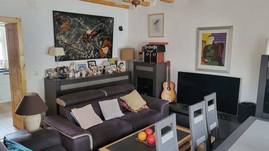Casa saseasca renovata, cu sura - Seica Mare, Sibiu - Poză 1