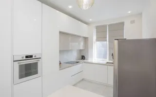 Vânzare, casă modernă 2 nivele, 220 mp + 5 ari șos. Hîncești, Centru - Poză 13