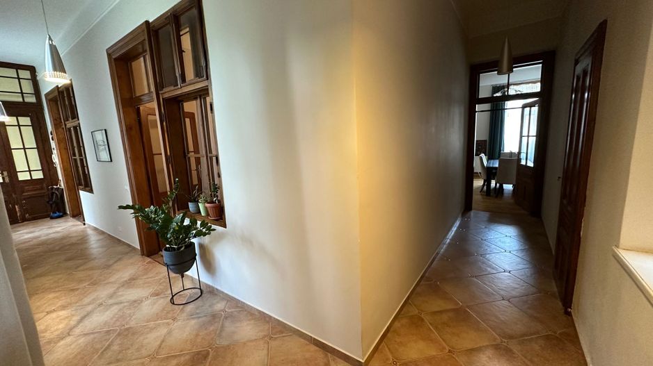 Apartament deosebit  zona Central - Poză 14