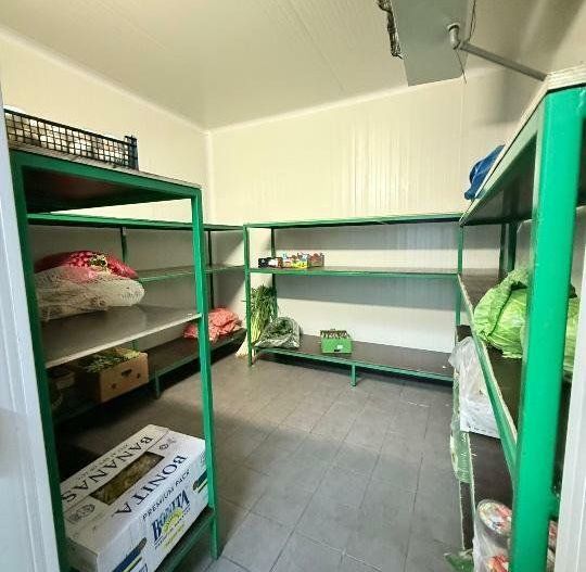 Spaţiu comercial de închiriat â€“ Central Otopeni, acces direct din DN1 - Poză 8