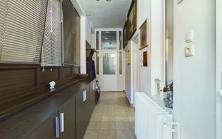 Casă individuală cu 4 camere, zonă centrală - Poză 14