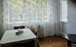 Apartament cu trei camere, zona Centrul Civic,  71 mp - Poză 6