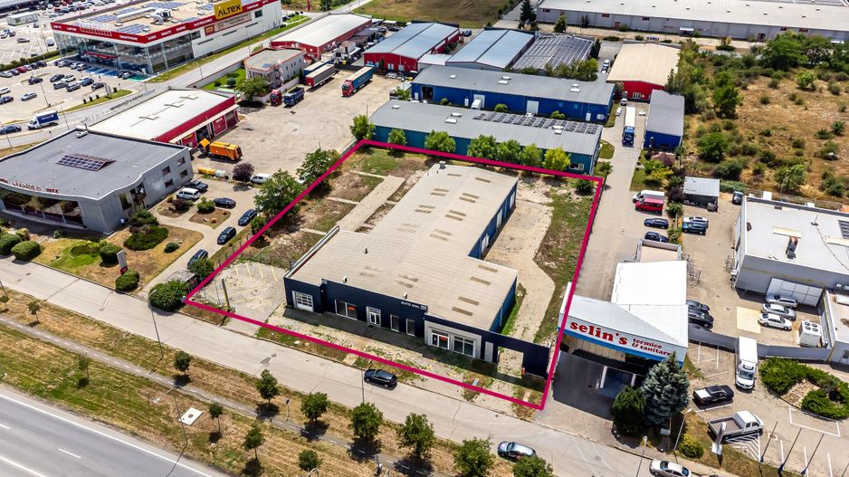 Reprezentanță auto de vânzare – Arad, Zona Industrială Micalaca Est - Poză 1