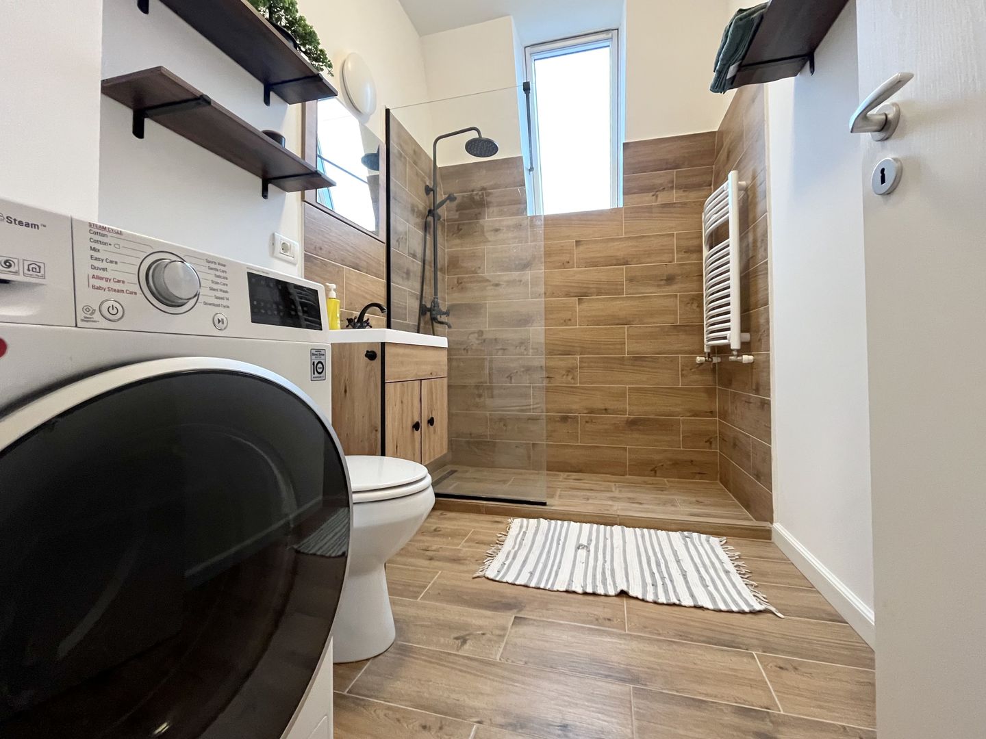 Apartament 2 camere, elegant si primitor, lângă Spitalul Județean - Poză 12