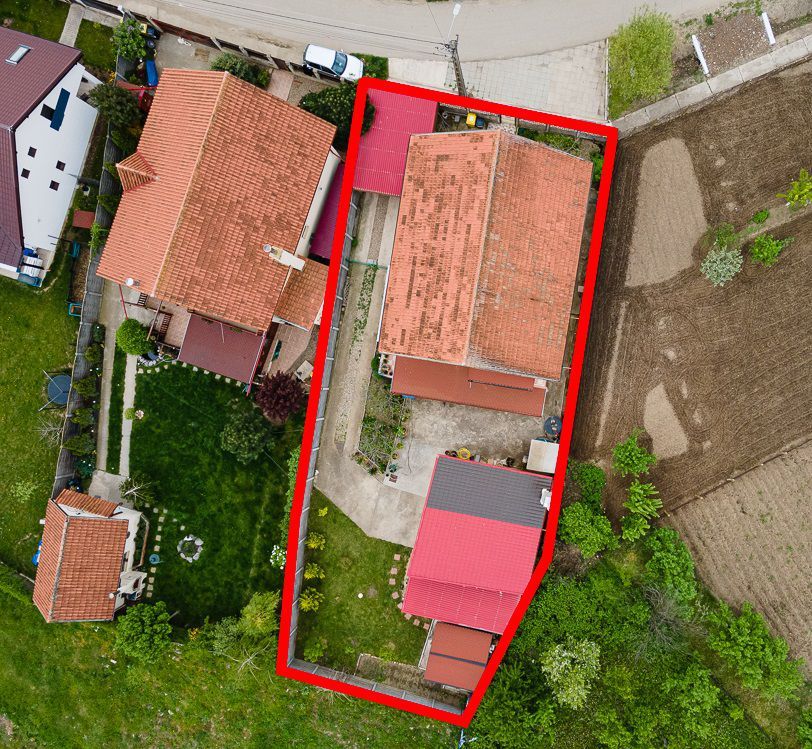 Casă pentru o familie numeroasă în Săcălaz - Poză 18