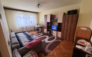 Apartament 3 camere decomandat 70 mp Crângului + Garaj - Poză 1