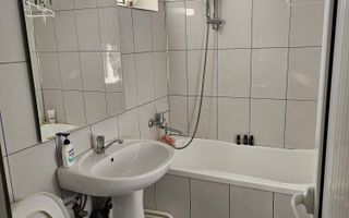 Apartament 3 camere- Rovine, Piata Garii - Poză 10