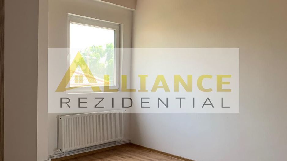 Catelu-Casa S+P+1+M - 14 Camere-1550 Teren - Poză 3