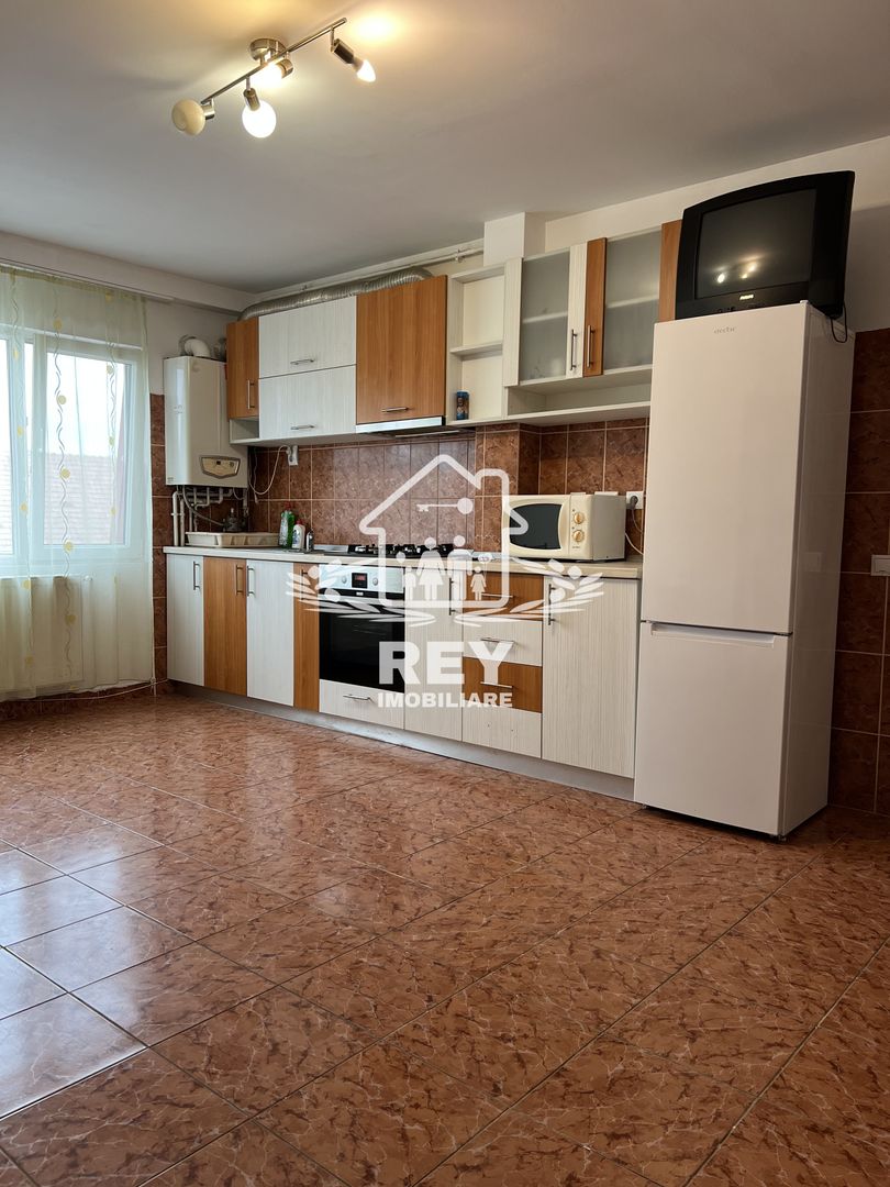 Apartament 3 camere nedecomandat ,bucătărie separată, Stefan cel Mare - Poză 15
