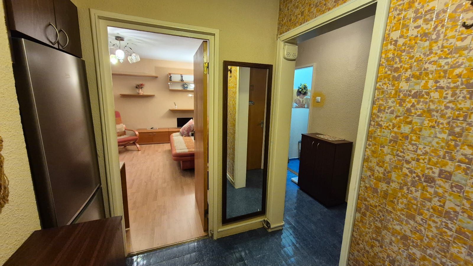 AP. 2 CAMERE BRANCOVEANU, BUCATARIE INCHISA, BLOC REABILITAT, MOBILAT - Poză 10