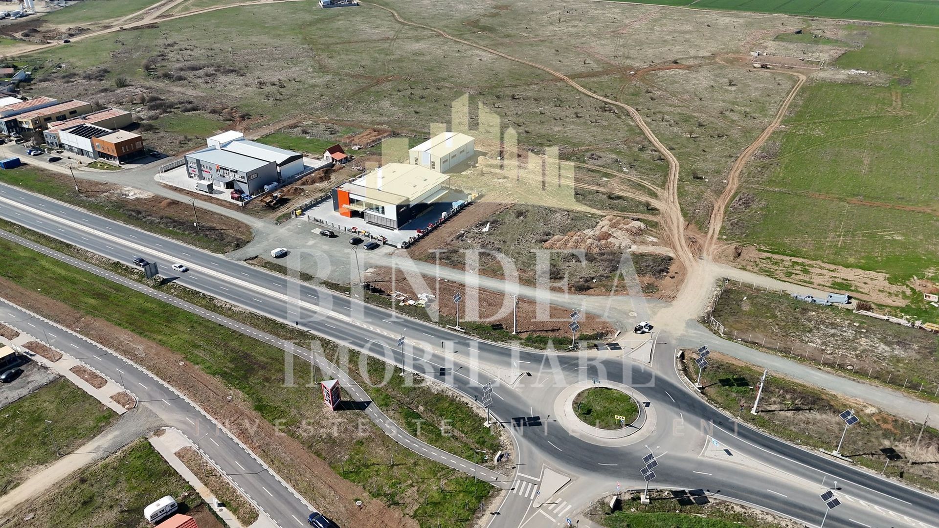 Teren 1053 mp  Servicii langa drum 4 benzi Giarmata - Poză 3