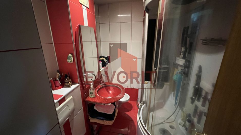 Apartament 3 camere decomandat |2 Bai | Boxa la subsol | Zona Soarelui - Poză 9