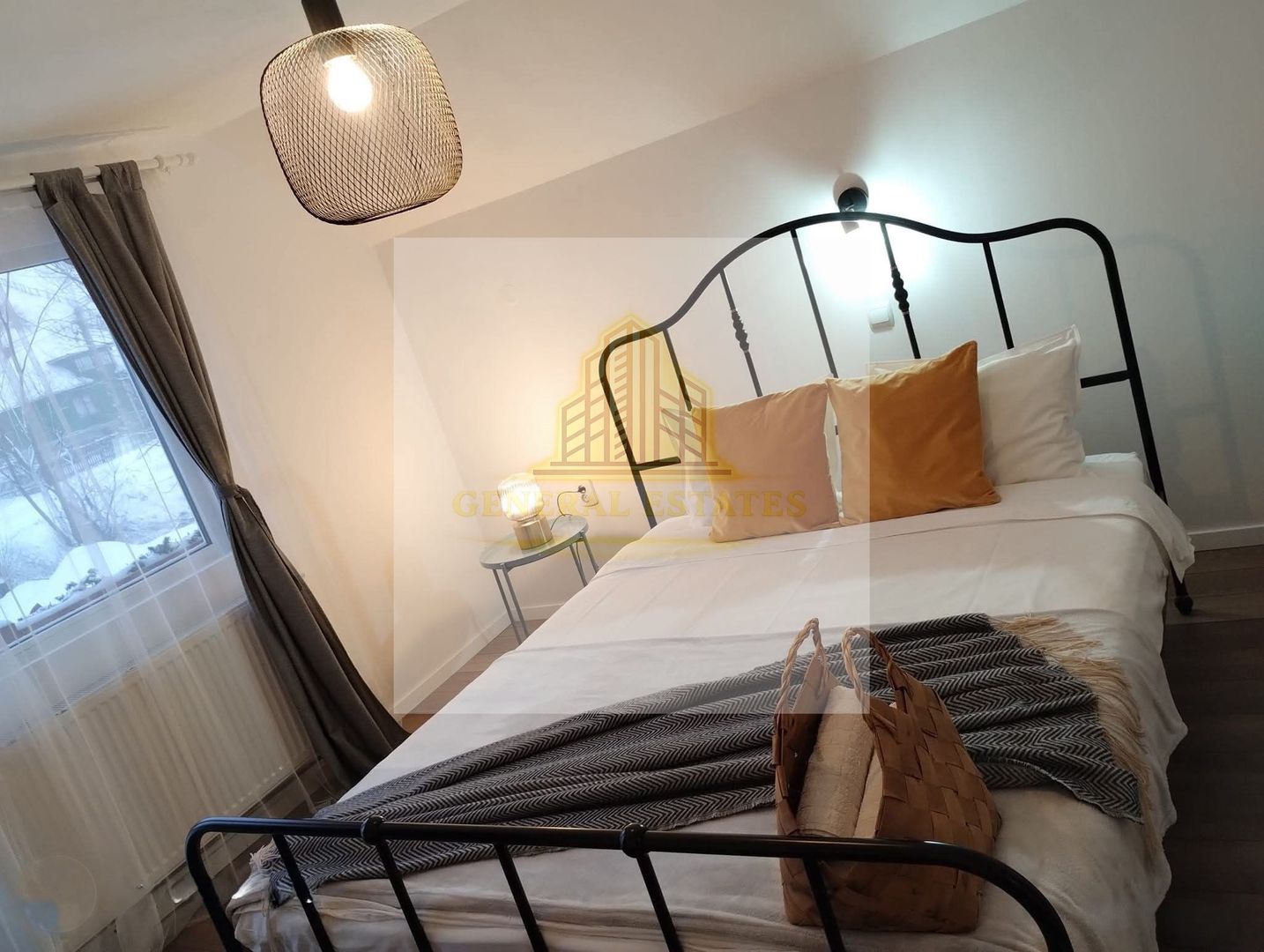 Casă de poveste în Moieciu de Sus - Poză 14