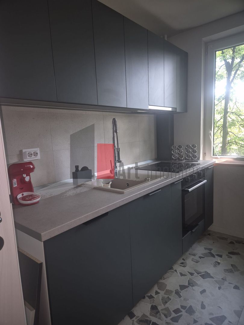 Inchiriez apartament 4 camere, complet renovat, - Poză 5