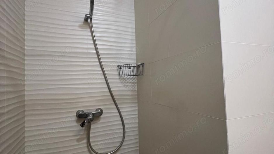 Inchiriere apartament 3 camere 119 mp, complex Laguna Residence - Poză 7