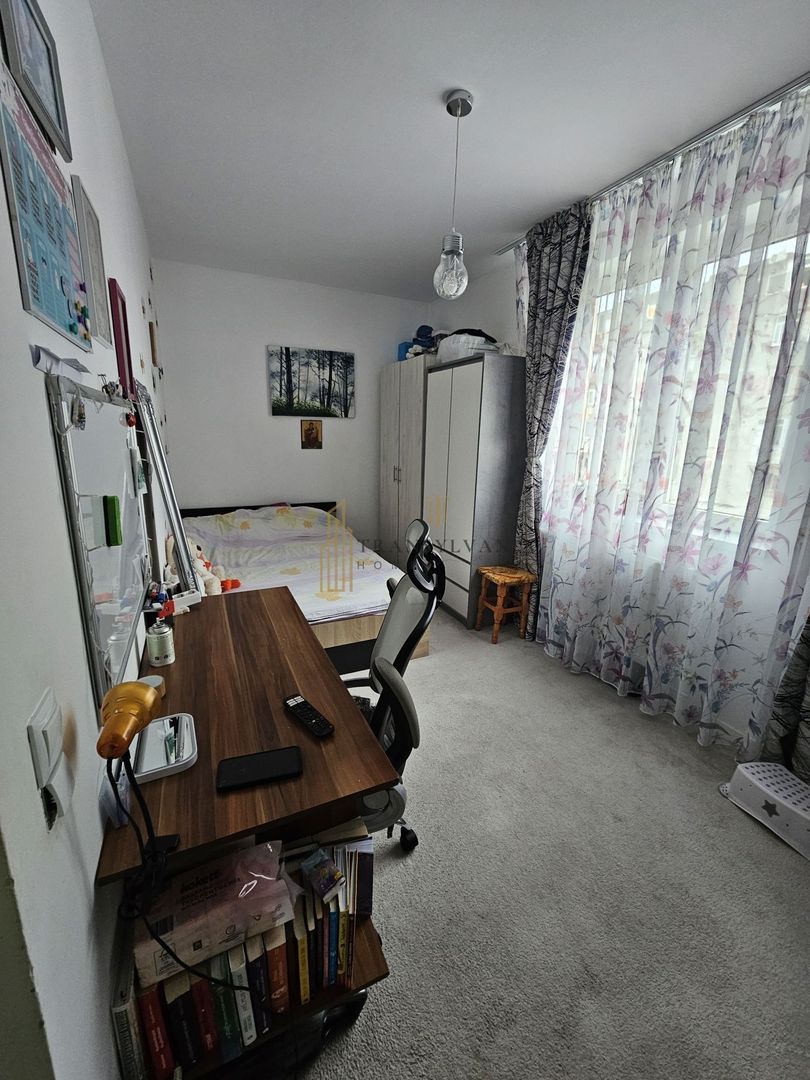 Vând apartament 2 camere decomandat - Poză 3
