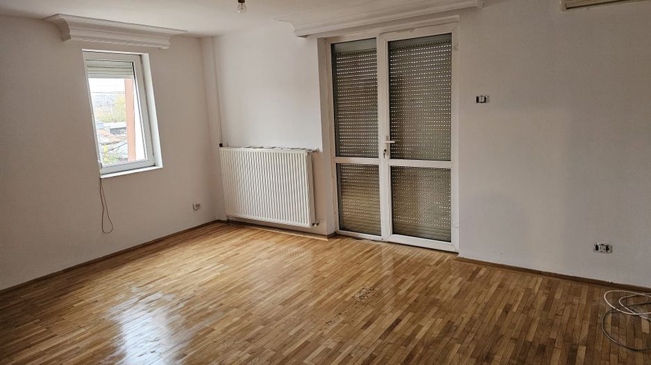 Vilă individuală  S+p+1+m– Colentina - Poză 12