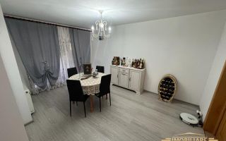 Casa tip duplex de vanzare + teren, zona Manastirea Doamnei. - Poză 2