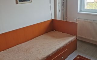 De inchiriat apartament cu 3 camere , Tineretului sector4 - Poză 6