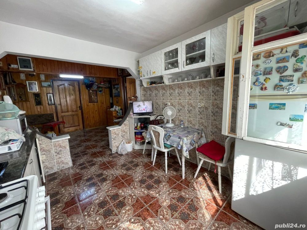 Ag BRASADAS vinde apt 3 cam etaj 2/4 Micro 16. - Poză 2