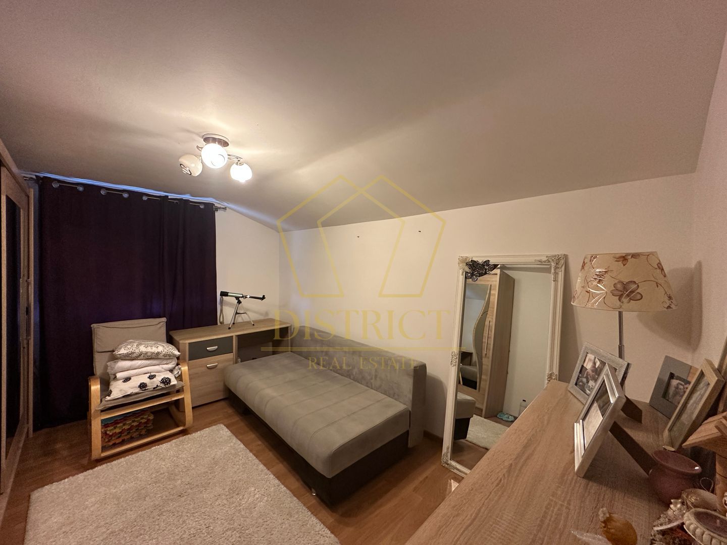 Duplex cu 4 camere si 2 bai complet mobilat si utilat in Giroc langa Zone 2. - Poză 19