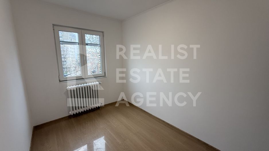 Apartament cu 3 camere,renovat, Alexandru cel Bun, Iași - Poză 9