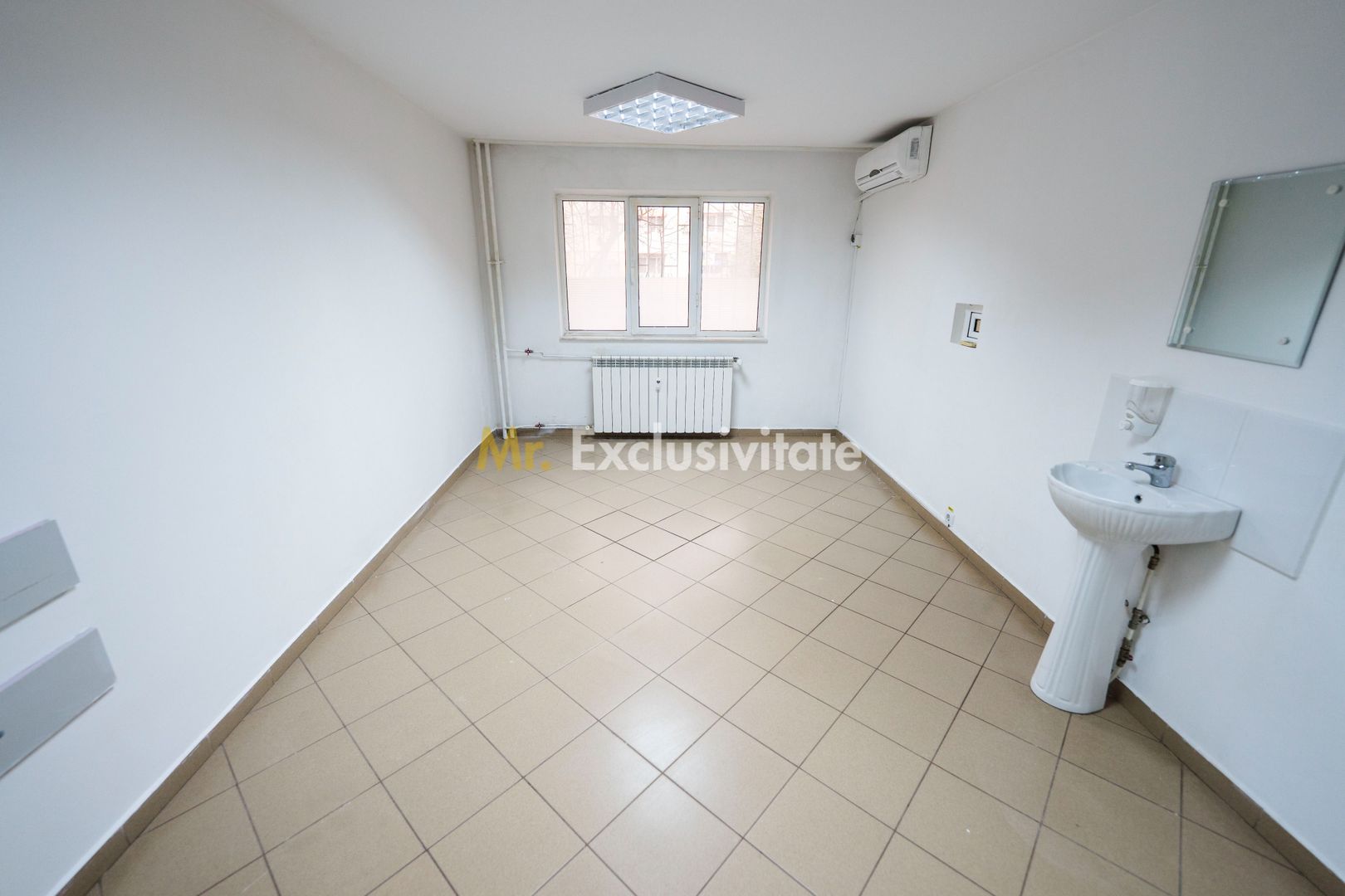 Spatiu parter, 56 mp, ideal cabinet medical, birouri sau servicii – Sarari - Poză 2
