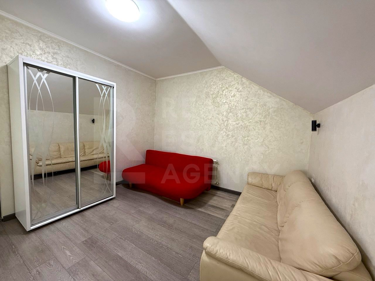 Chirie, casă, 3 nivele, 5 camere, strada Cantinei, Durlești - Poză 20