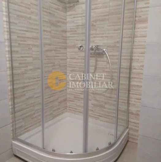 Chirie - 2 camere - Copou - INTERMEDIAR - Poză 6