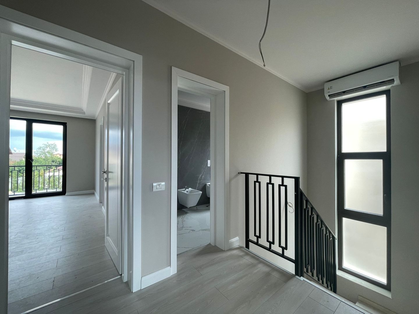 Duplex deosebit cu 5 camere, 3 băi -cartier Europa - Poză 9