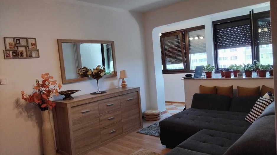 Închiriere Apartament cu 2 camere, 2 parcări incluse, ParkLake - Poză 2