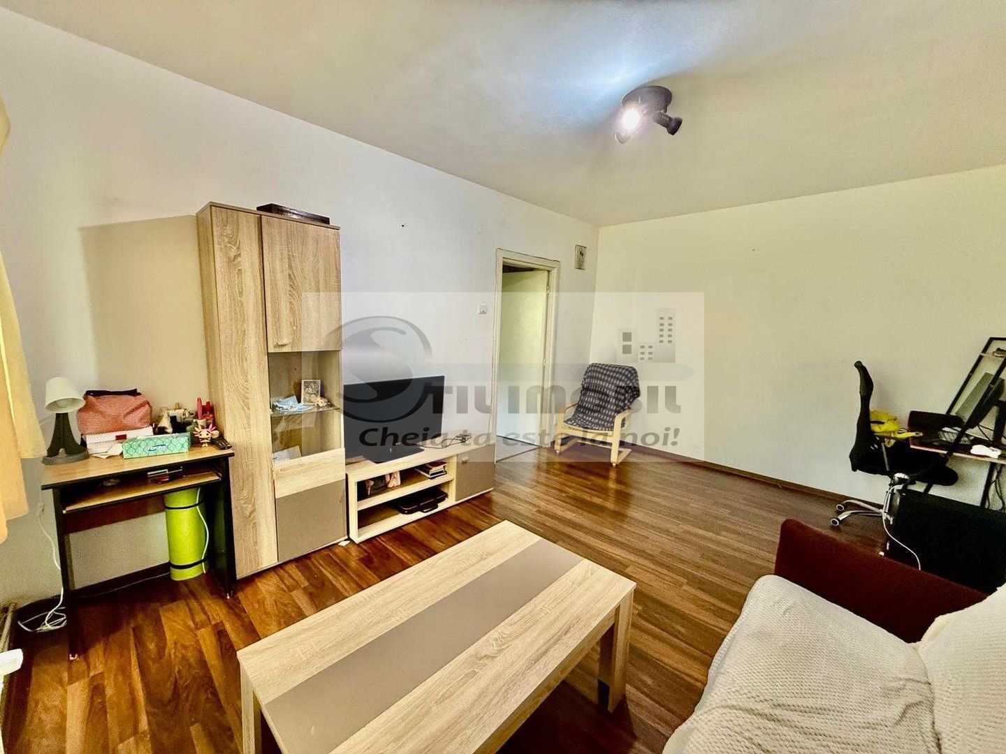 Podul Ros - 2 camere Odeon-80000 Euro - Poză 1