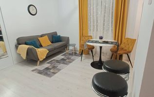 De închiriat – Apartament 3 camere, in zona Piata Hermes