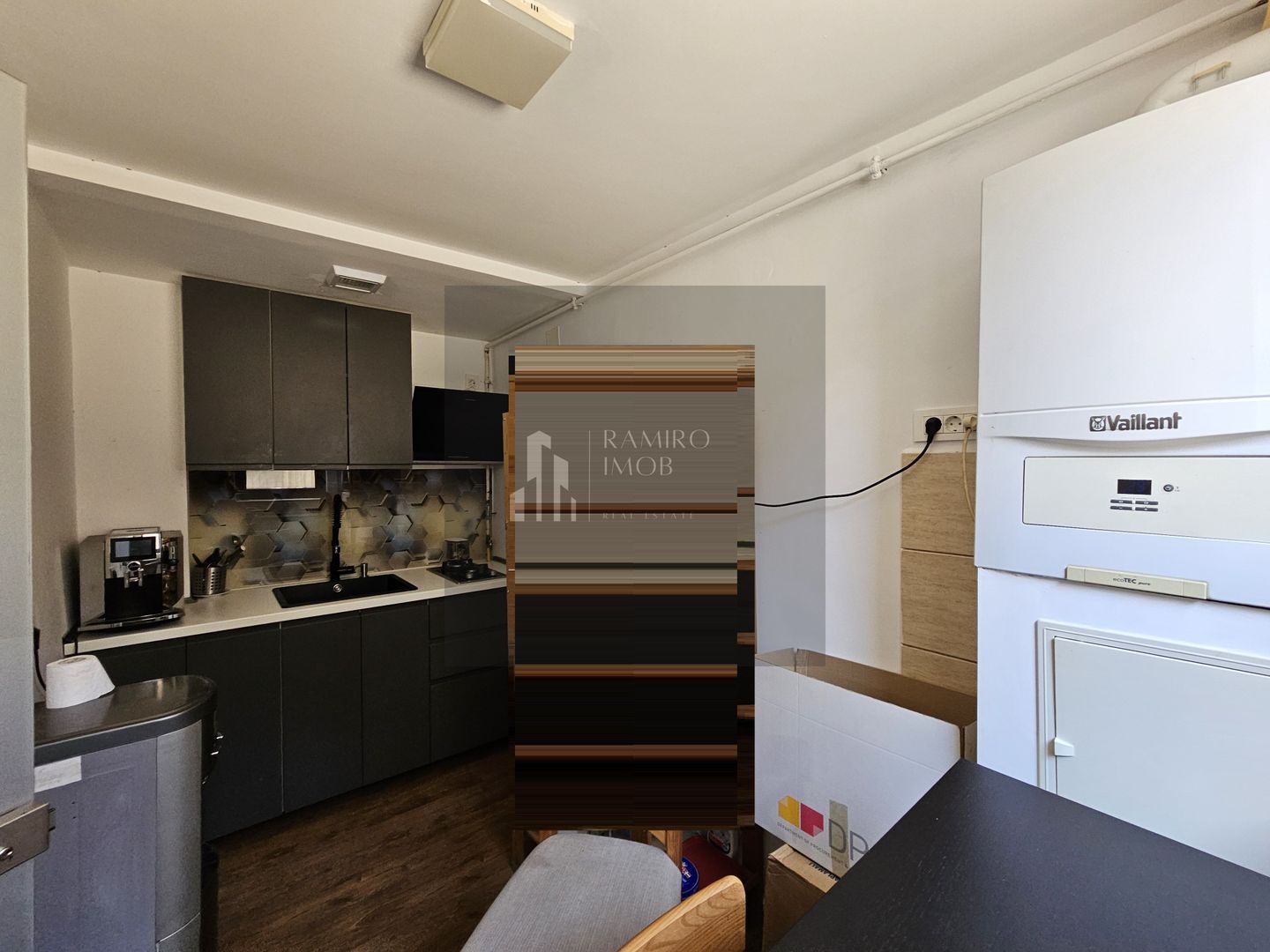 Casa - 103mp utili - Cantemir - 3 minute de statia metrou Tineretului - Poză 5