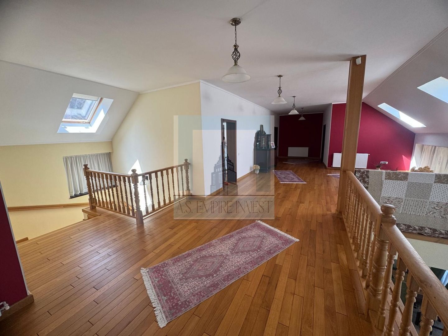 Casa/Vila deosebita 11 camere mobilata-utilata LUX -zona Hoghiz/Brasov - Poză 11