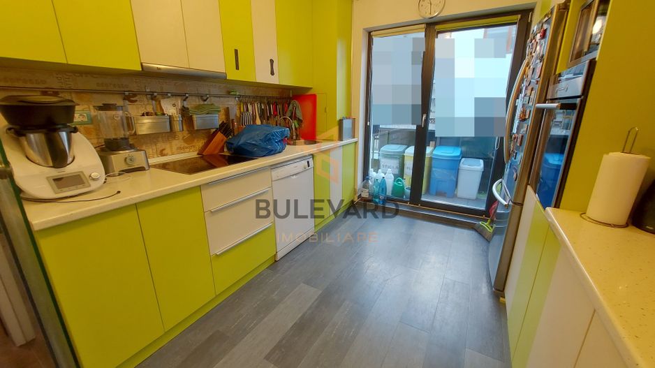 Apartament cu 3 camere+terasa de 18 mp+gradina de 51mp! - Poză 3