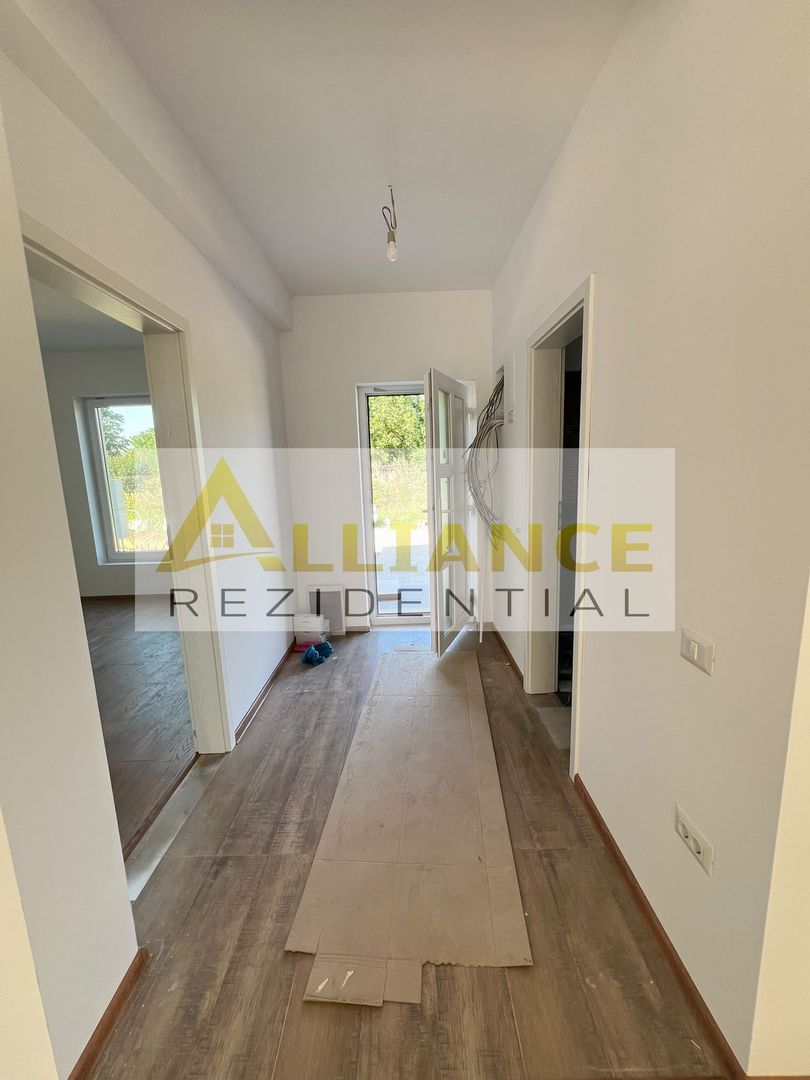 Casa Individuala - 4 camere - 400 M de STV - Poză 16