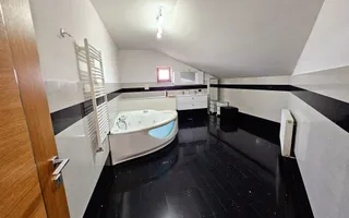 Casa 7 camere, garaj dublu, finisaje lux, 629 mp teren,zona Prefectura - Poză 23
