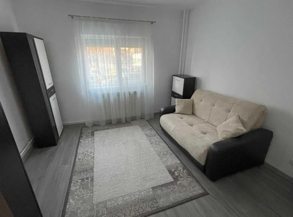 Vanzare Apartament 3 camere, Drumul Sarii Sector 5 - Poză 2