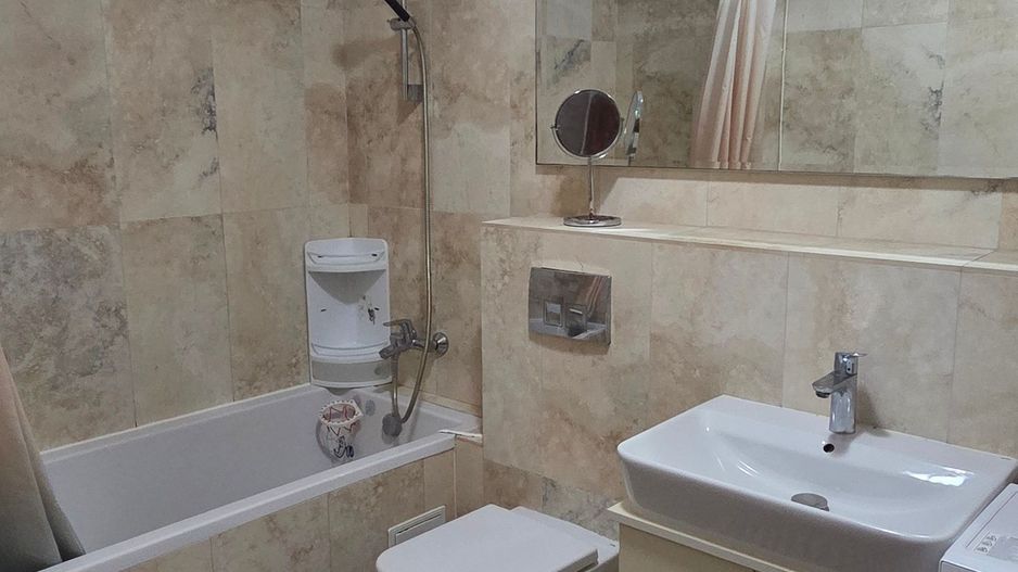 Apartament 3 camere Bucureștii Noi I Laminorului - Poză 12