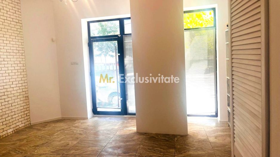 Spatiu stradal, central, cu vad comercial si vizibilitate excelenta - Poză 22
