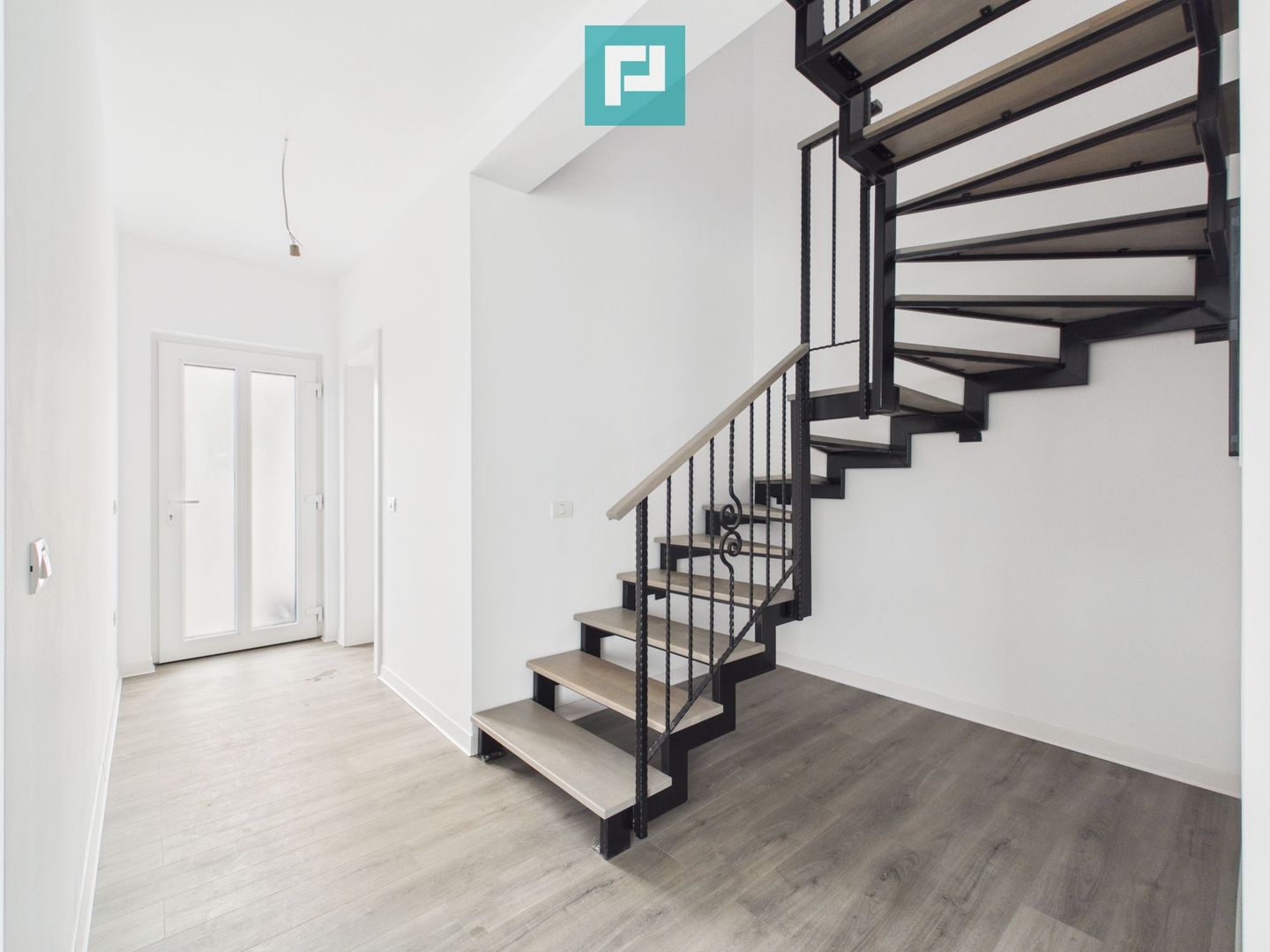 Duplex premium 4 camere | Finisaje premium | Utvin - Poză 6