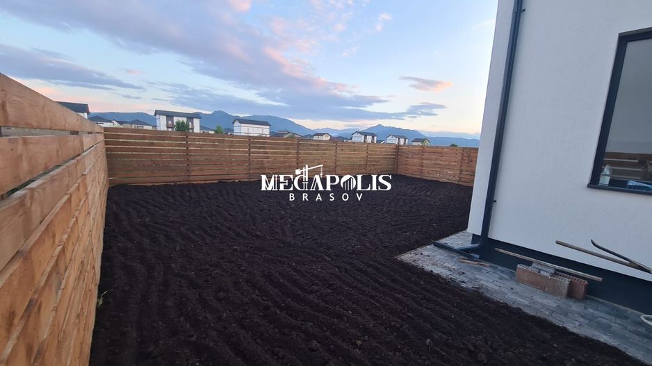 Casă Individuala 4 CAMERE de vânzare în Cartier Izvor - Poză 6