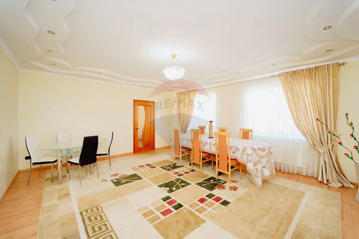 De Vinzare Casa în 2 nivele or. Orhei, - Poză 23
