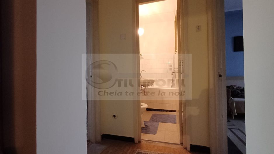 Ap 3 camere decomandat – Rond Podu Roș, la 5 minute de Palas Mall - Poză 14