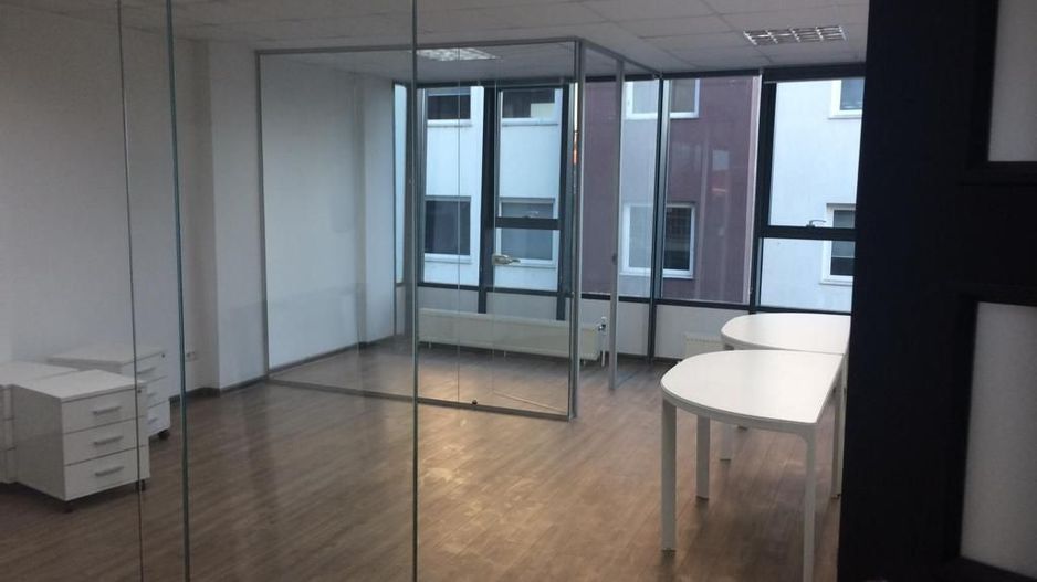 Clădire de birouri în Dorobanți – investiție solidă - Poză 5