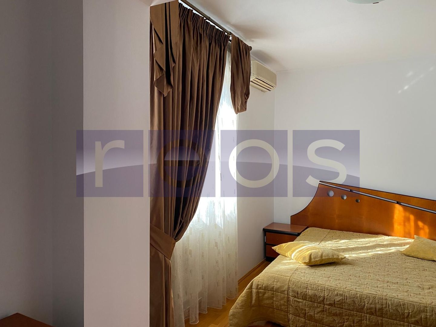 VANZARE VILA 340MP | 7 CAMERE | PISCINA | BANEASA | GARAJ | - Poză 8