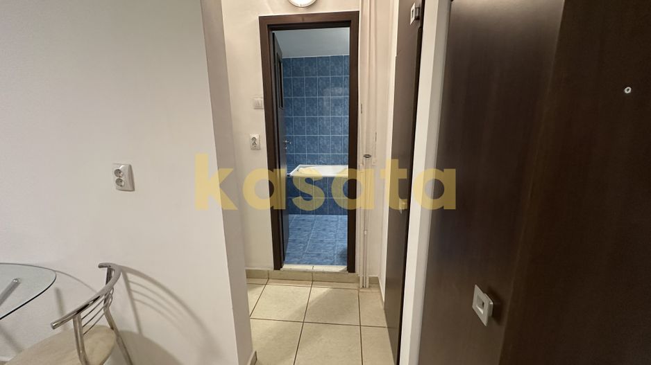 Apartament renovat 2 camere | Spatios | De vânzare - Poză 19